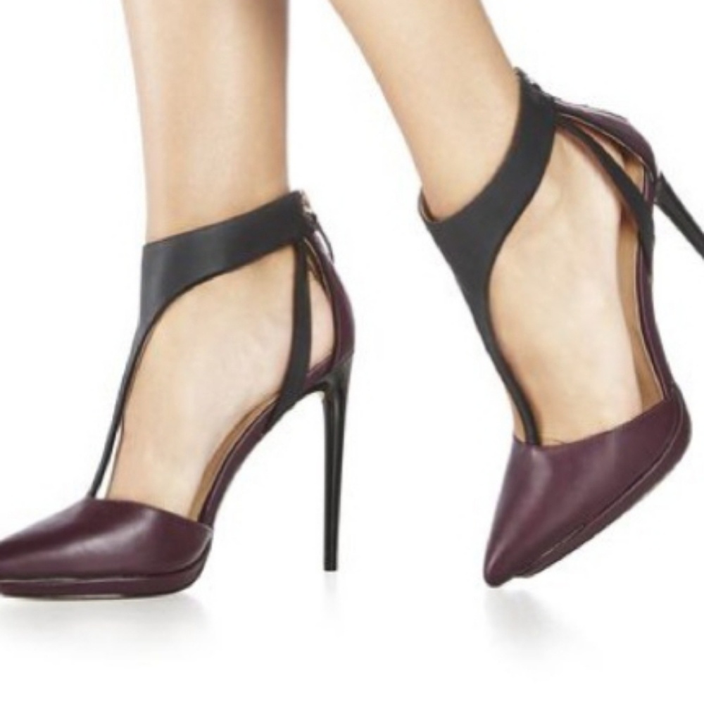 SOLD OUT!! Burgandy Pumps
